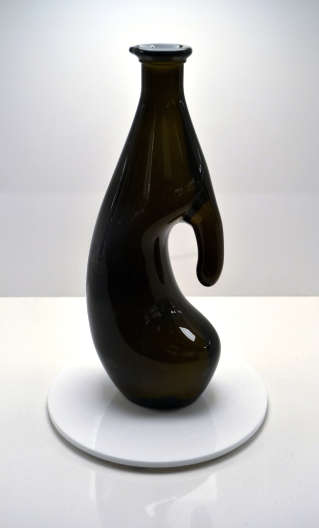 Nadia Mikushova.Bruni glass bottle at CIBUS pavilion of EXPO Milano 2015.s
